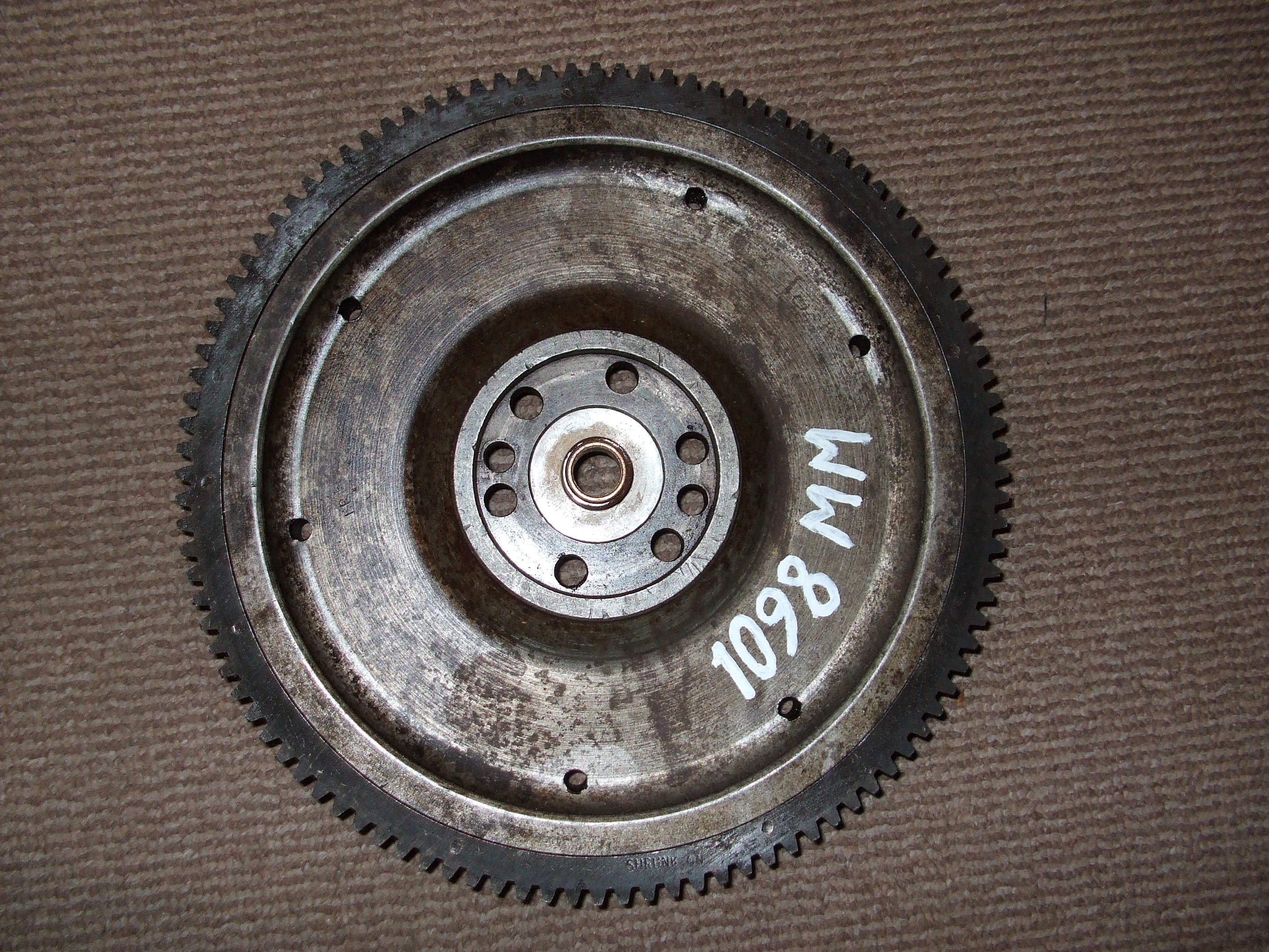 Morris Minor 1098 flywheel adapted to suit Ford type 9 gearbox conversion.JPG